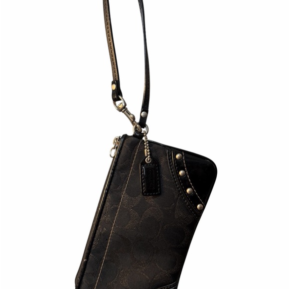Coach Black Signature C Studded Wristlet (A449) - Picture 3 of 5